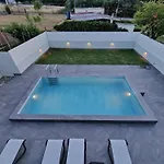 Dimosthenis House, Private Pool & Sauna *
