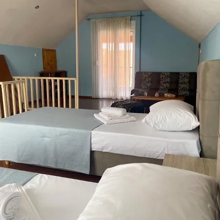 Dimosthenis House, Private Pool & Sauna Tatil Evi