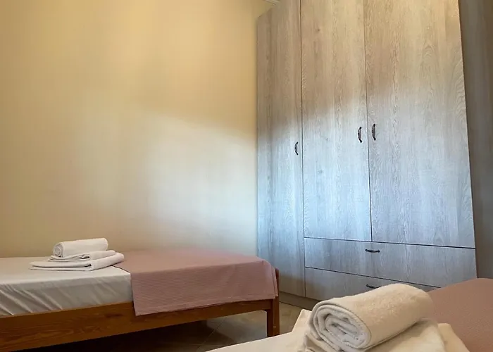 Dimosthenis House, Private Pool & Sauna Сasa de vacaciones