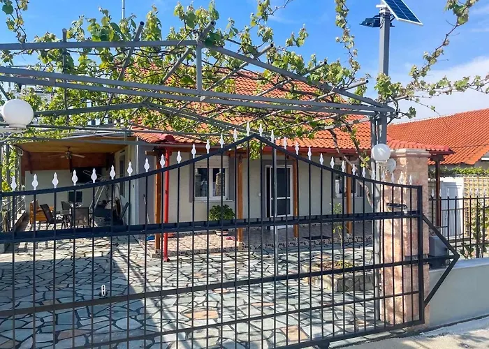Dimosthenis House, Private Pool & Sauna * Vergia